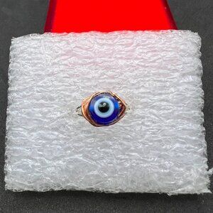 Evil eye silver ring - size 6